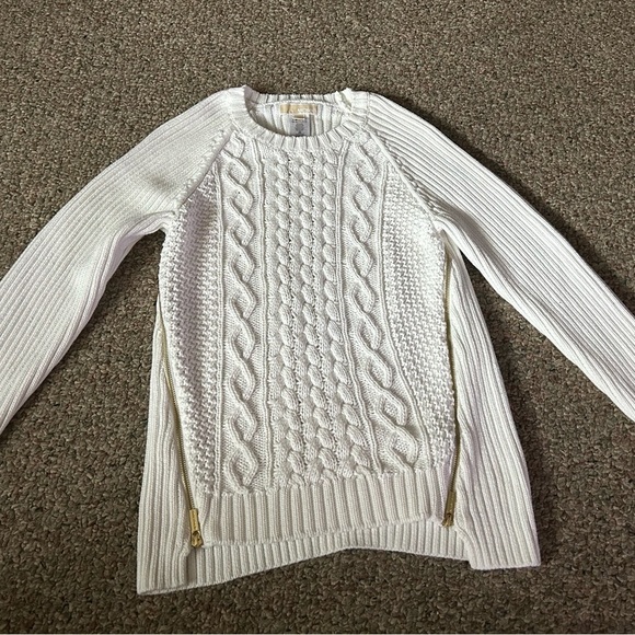 Michael Michael Kors White Cable Knit Chunky Sweater w/ gold zippers on side - Picture 2 of 4